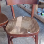 Chaise Baumann - assise percée