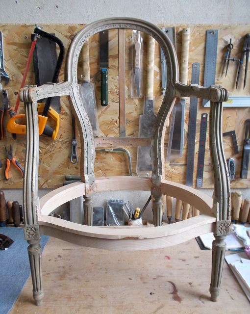 Bergère Louis XVI en restauration