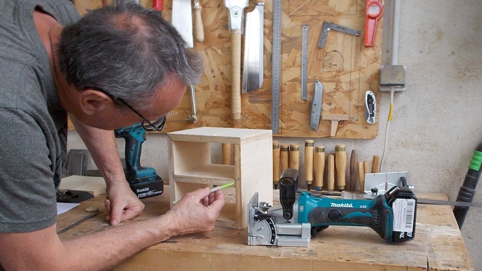Stage découverte et perfectionnement du travail du bois avec des outils électro-portatifs